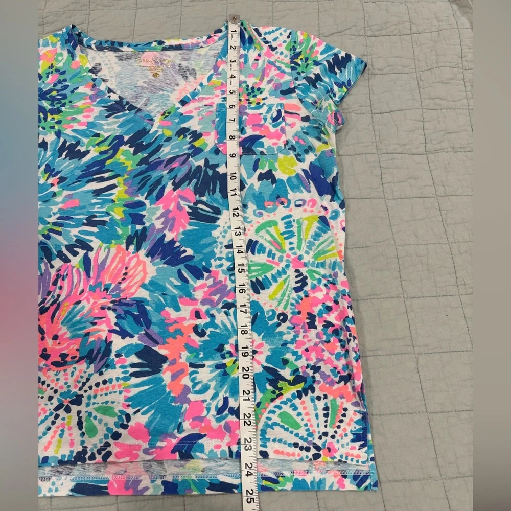 Lilly Pulitzer SAMPLE Short Sleeve Top Multi Dive In Size Small - Picture 8 of 8